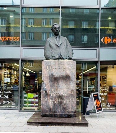 Pomnik Kwiatkowskiego